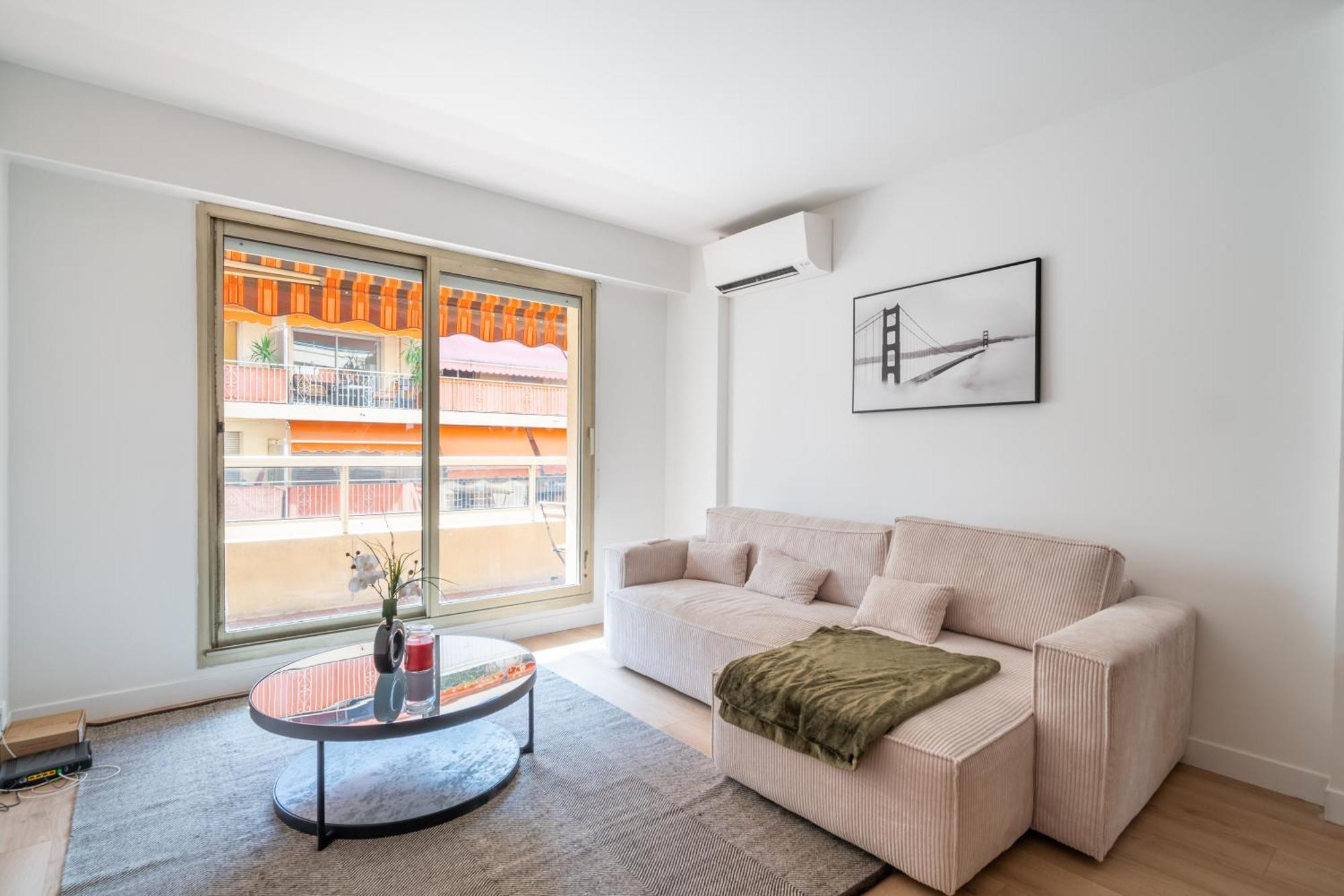 Near Old Town And Apartment Fully Renovated Nice Eksteriør bilde