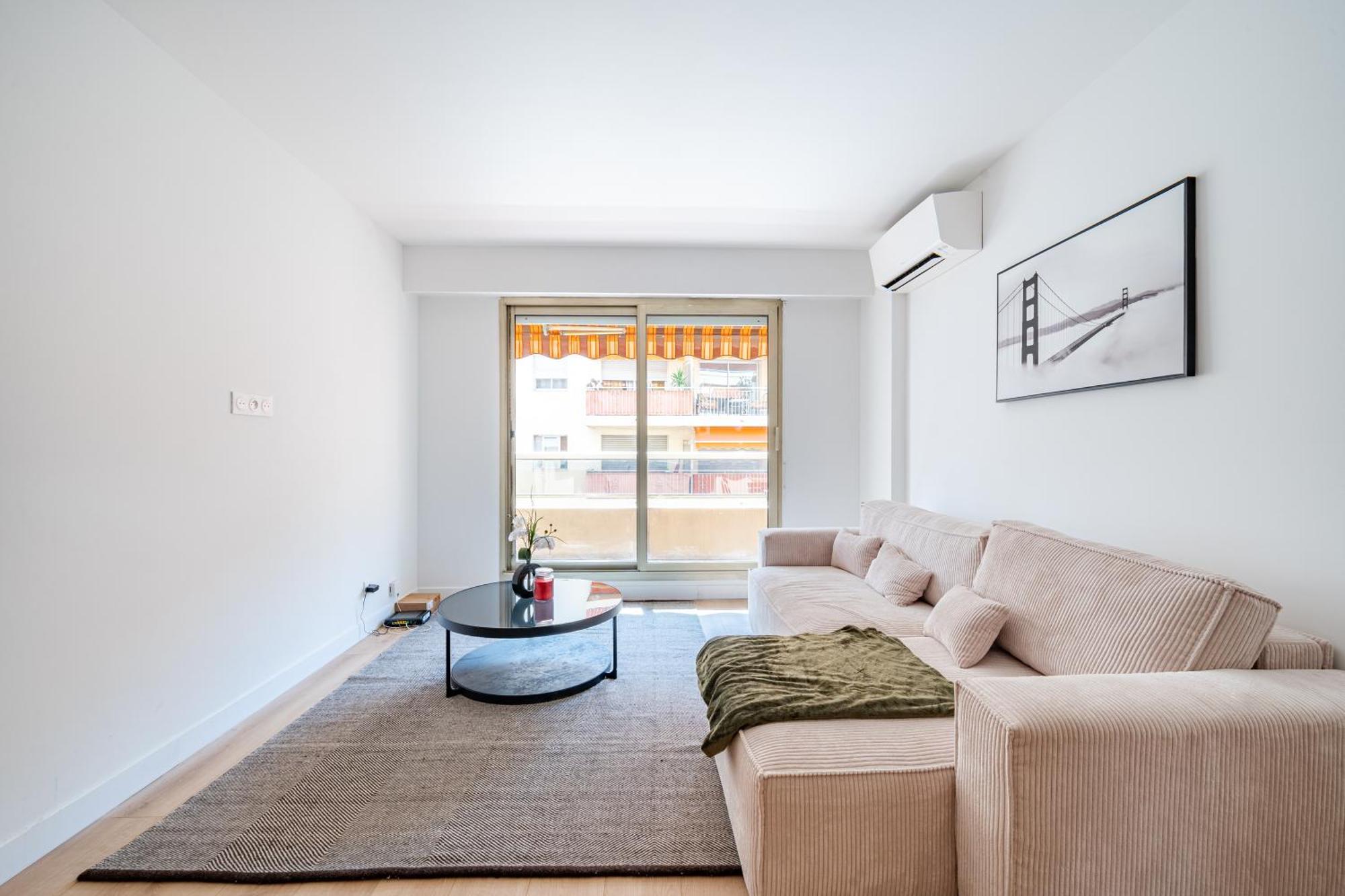 Near Old Town And Apartment Fully Renovated Nice Eksteriør bilde